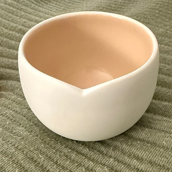 Nespresso Tan Mug and dish - Picture 4 of 5